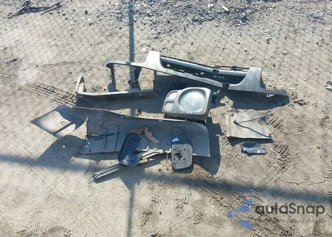 2003 Nissan Xterra Xe z USA, uszkodzony, nr VIN 5N1ED28Y03C672302